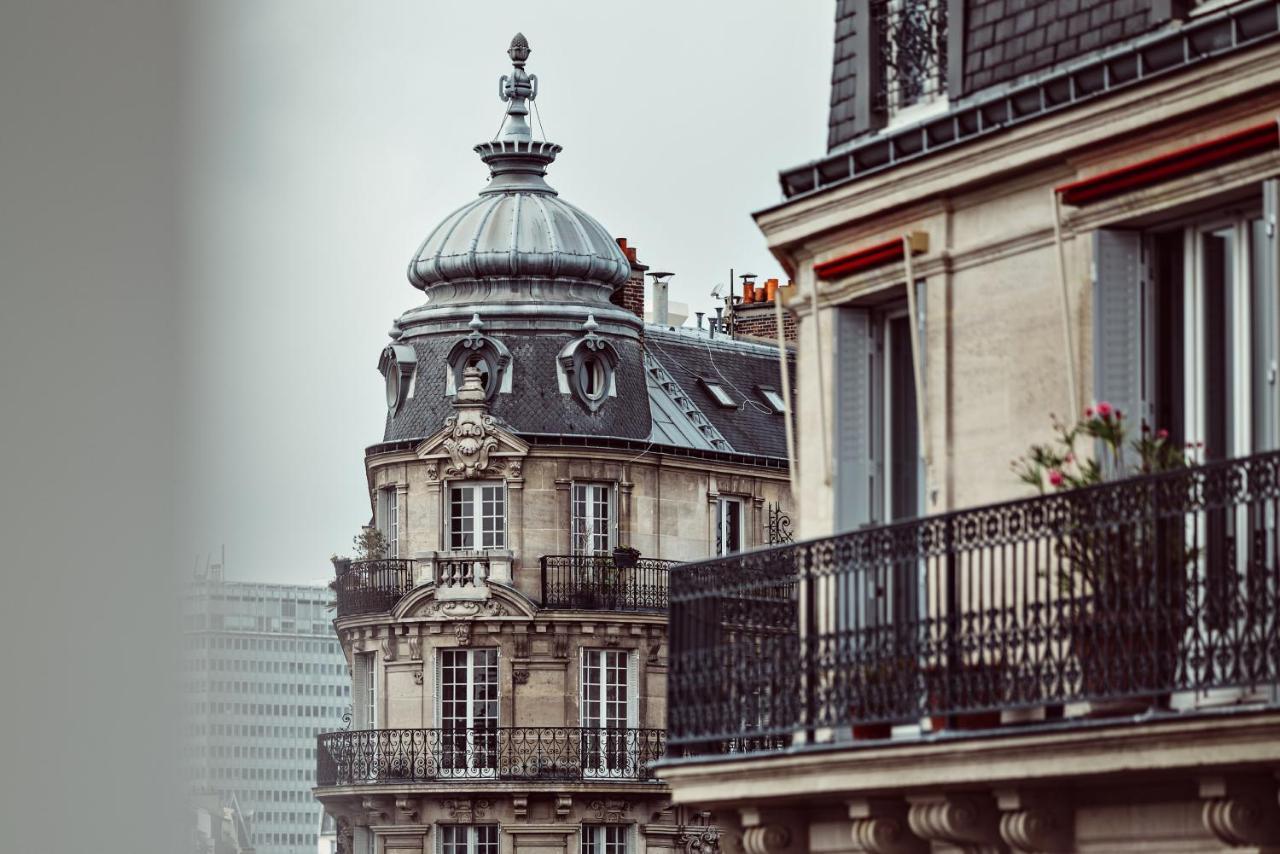 Des Académies Et Des Arts 4*