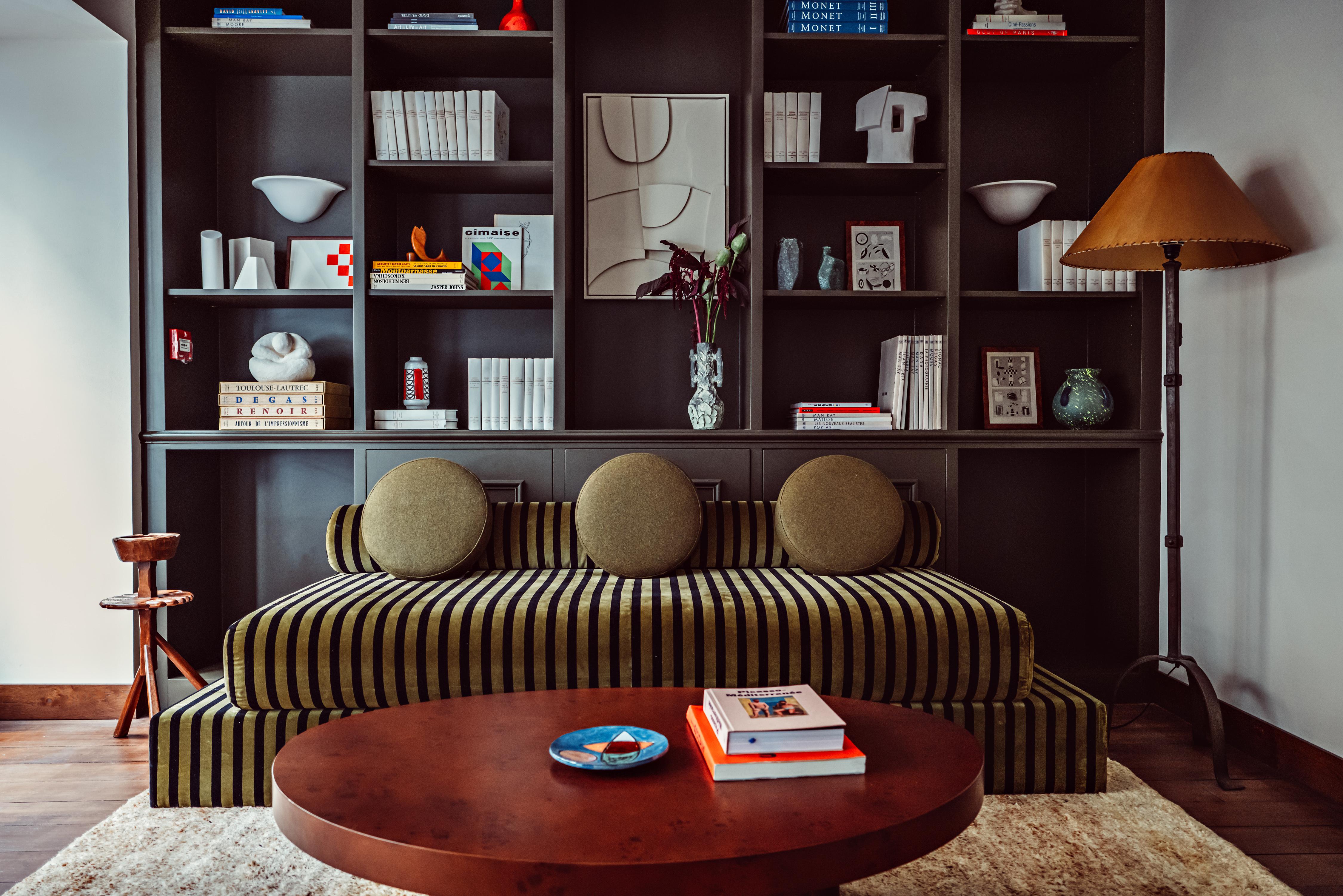 Des Académies Et Des Arts Hotel 4*