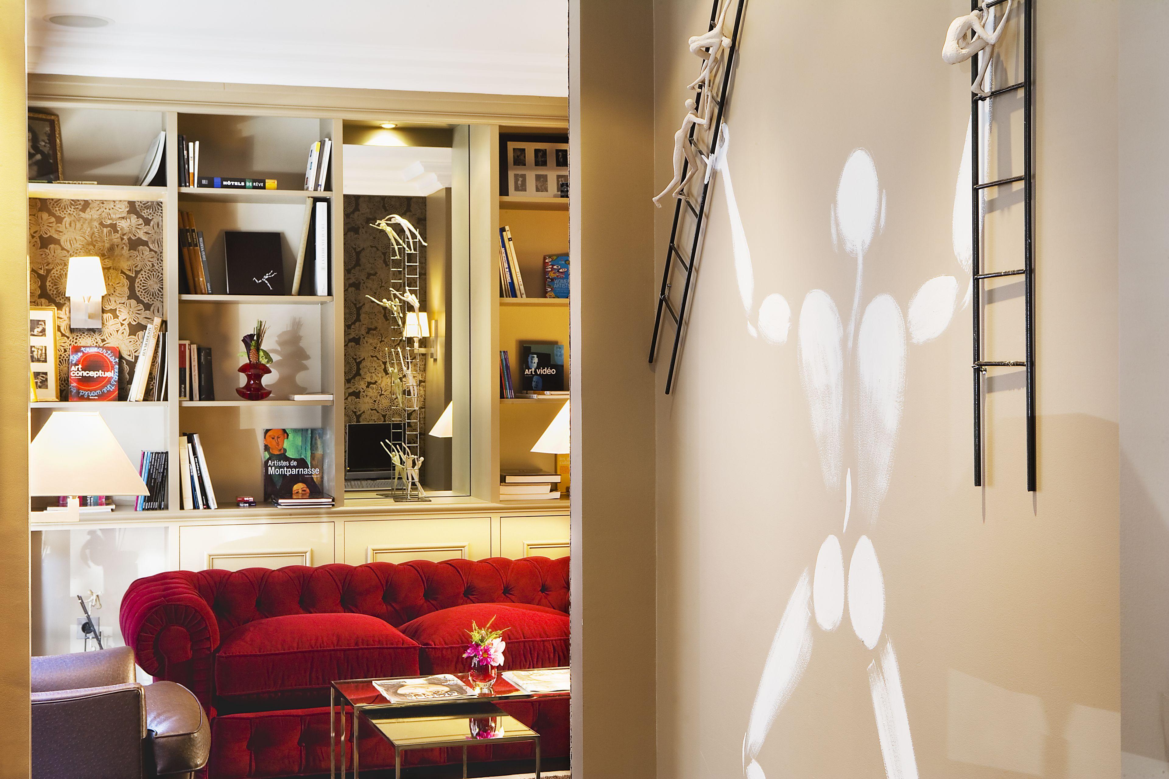 Des Académies Et Des Arts Hotel 4*