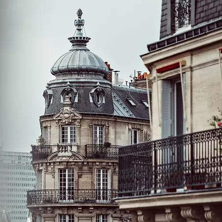 Des Académies Et Des Arts 4*