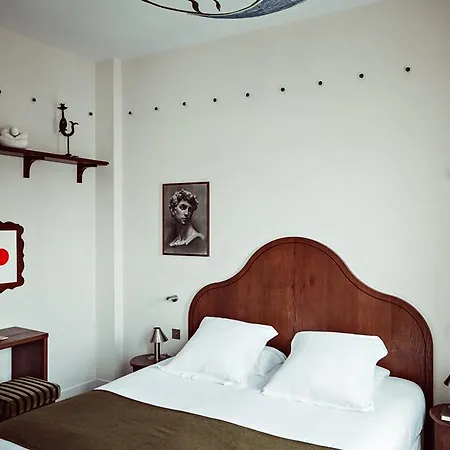 Hotel Des Academies Et Des Arts