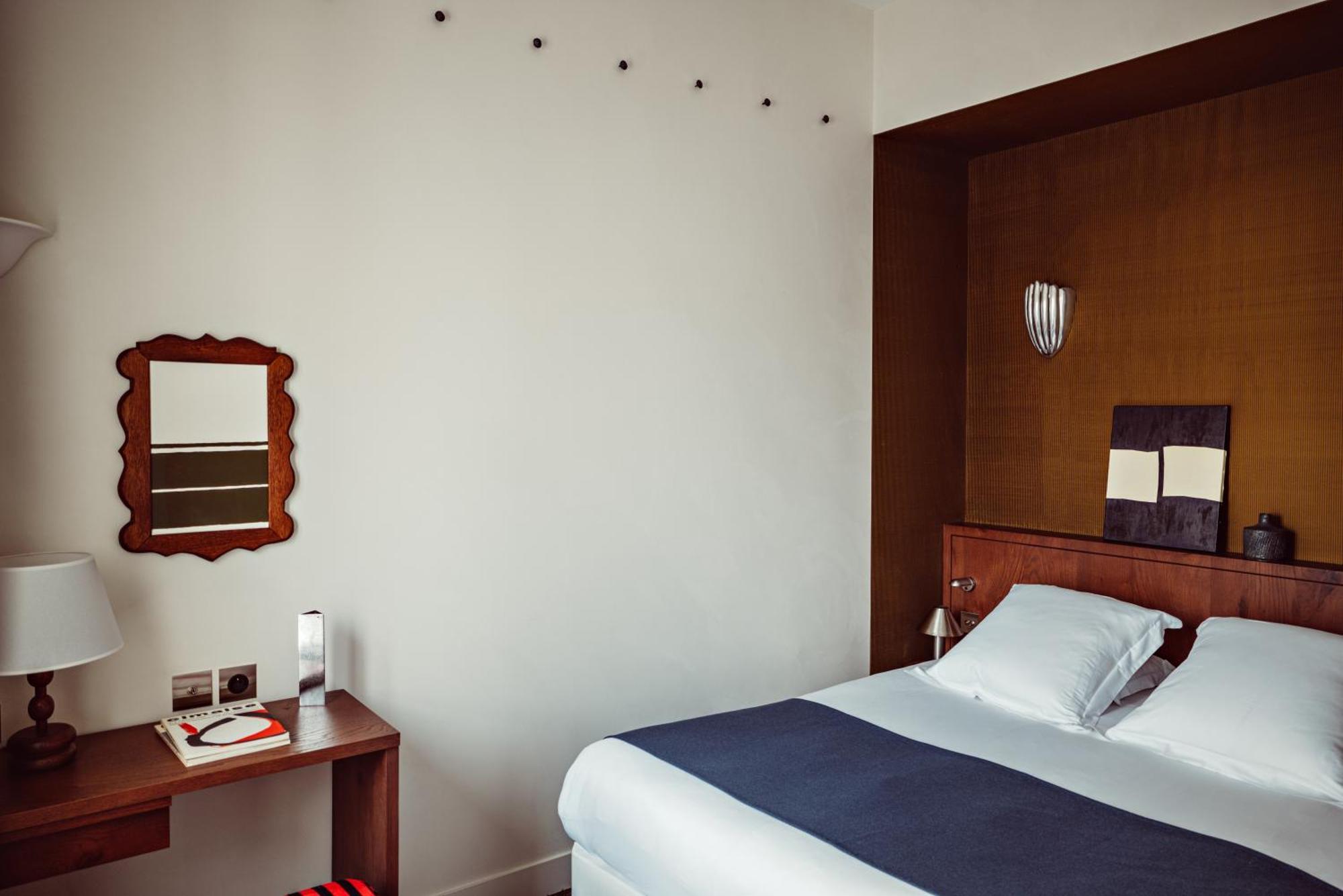 Hotel Des Academies Et Des Arts Paris