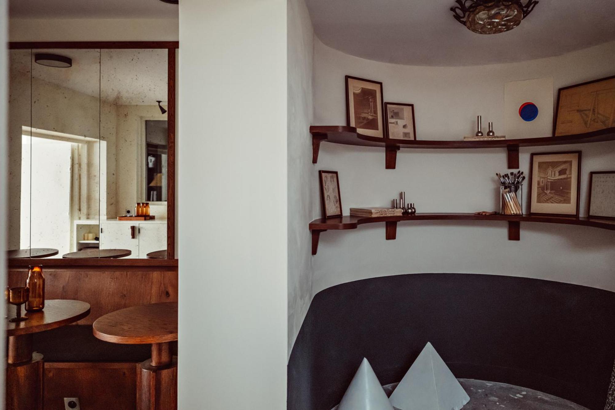 Hotel Des Academies Et Des Arts 4*